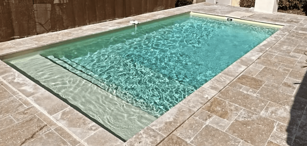 Structure - Piscine Desjoyaux - Pose - Dallage - Carrelage