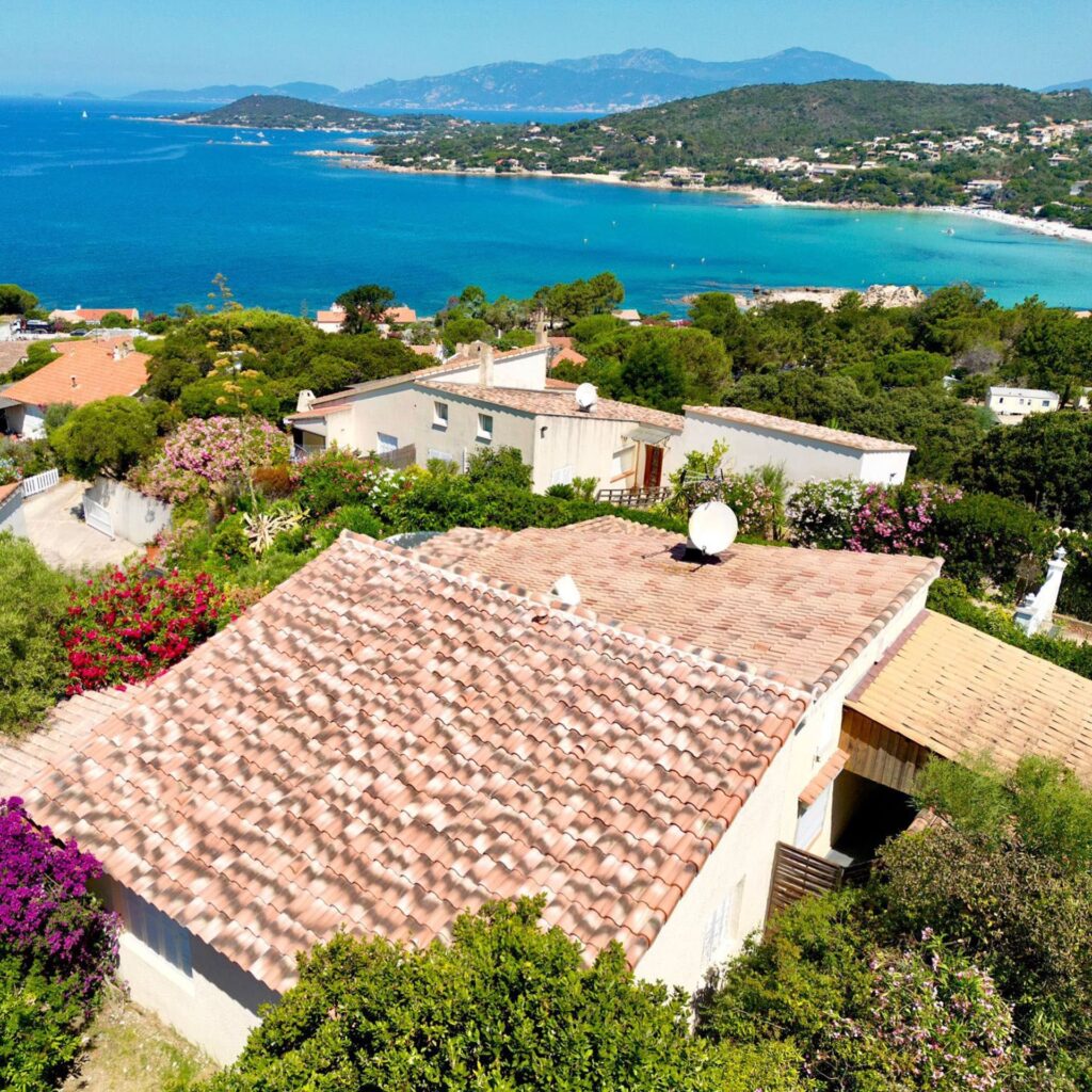 Gros oeuvre - réalisation d'une toiture et couverture complète